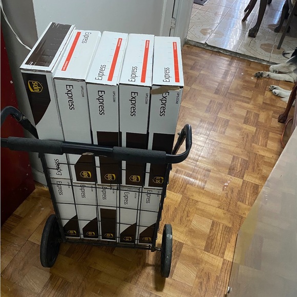 Acer Chromebook 810 13.3” - Picture 5 of 6